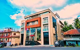 Hotel Mansha Regency